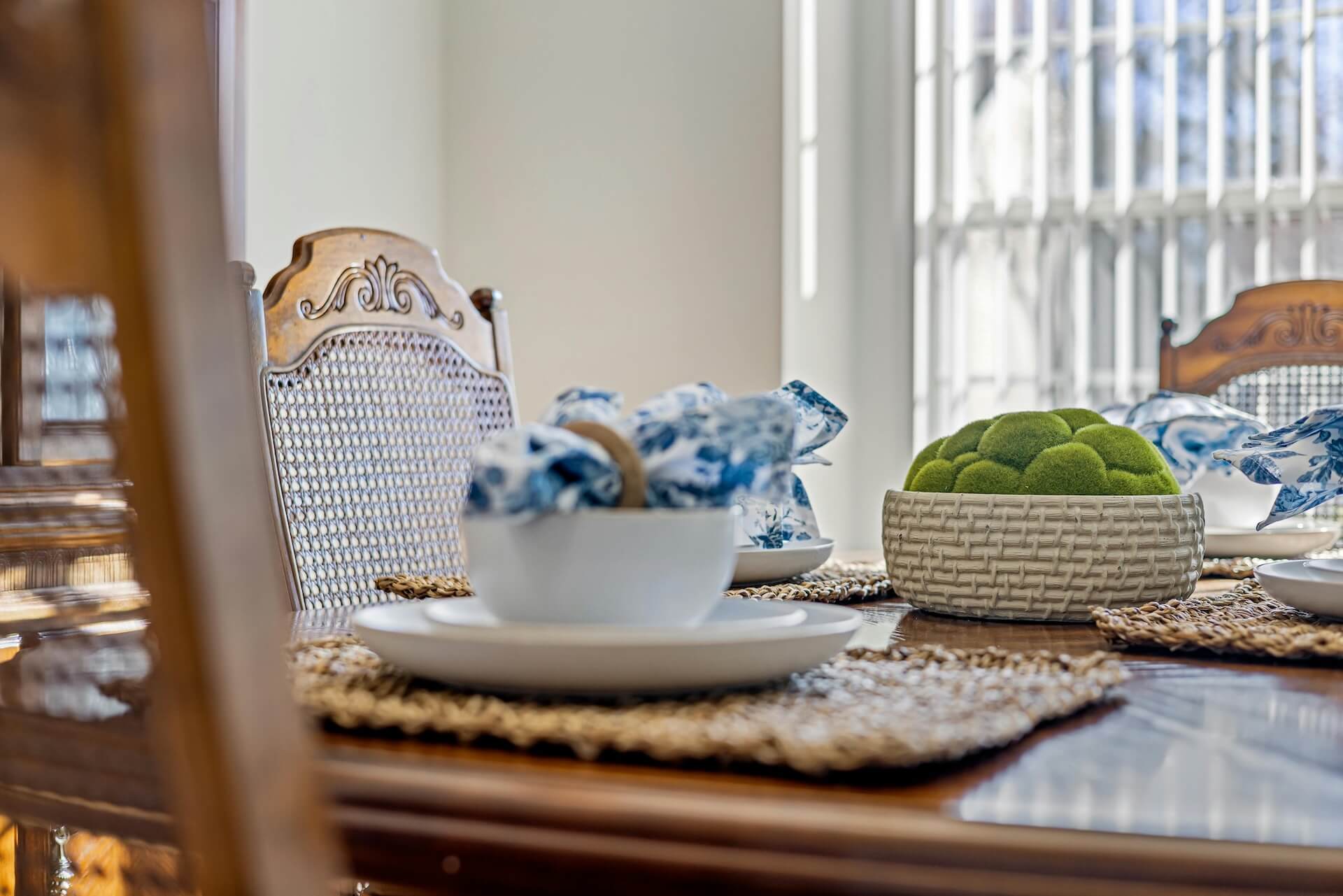 Dining Room & Entertaining(1)